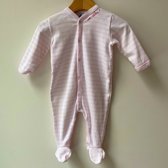 Petit Bateau Footed Onesie - Picture 1 of 5